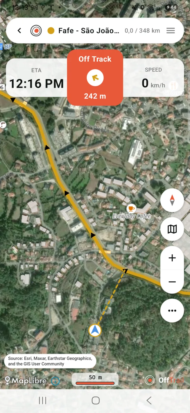 The ride HUD with an off-track warning
